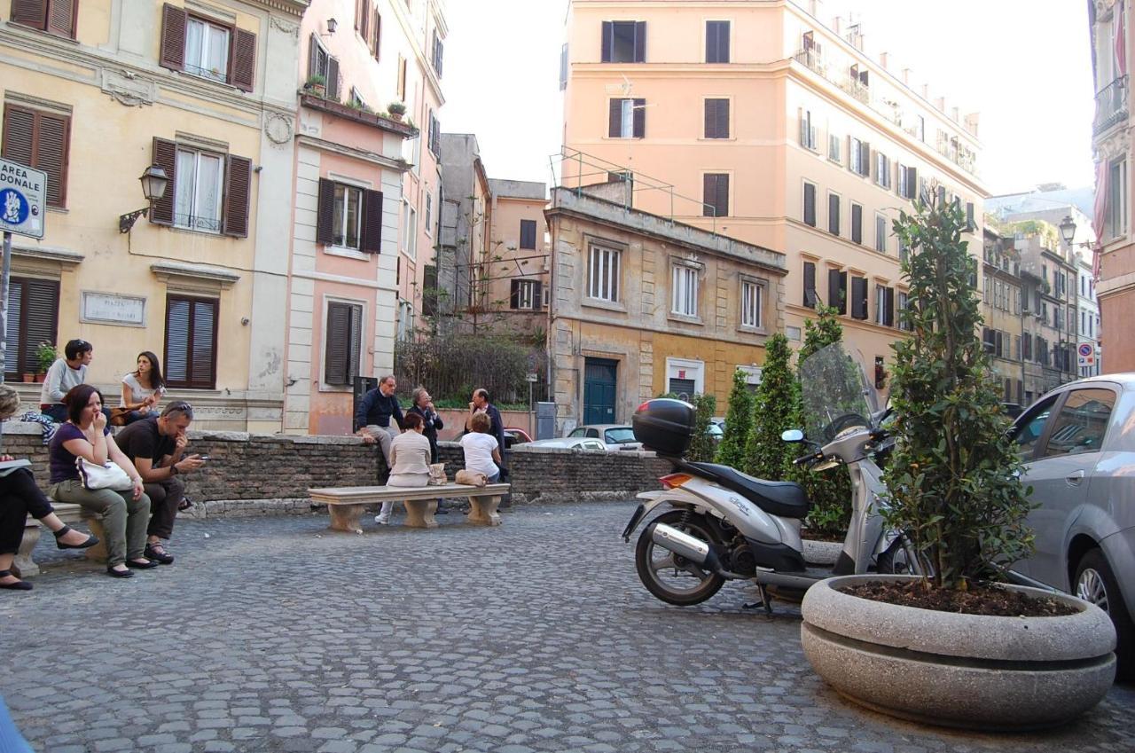 Center House Colosseo Ρώμη Εξωτερικό φωτογραφία